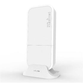 MikroTik (RBwAPR 2nD) RBwAPR 2nD AP without LTE card (empty mini PCIe slot) RouterOS L4